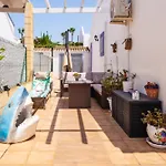 Chalet The House